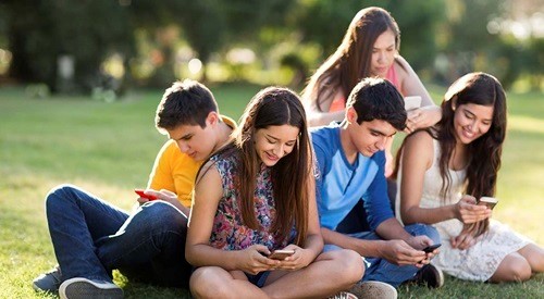 Gaya Hidup Modern Anak Muda